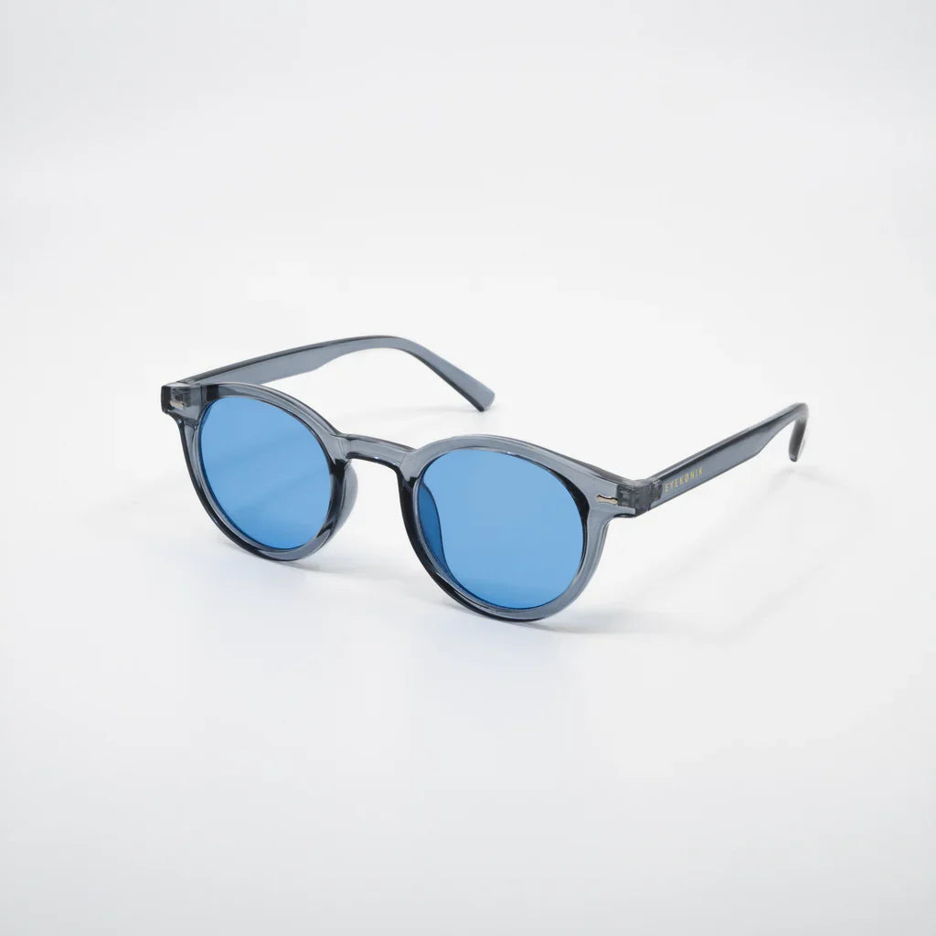 ASTORÉ | Bold Minimalism, Effortless Luxury